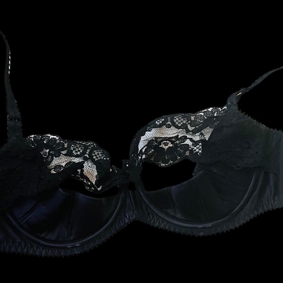 🌶️ Agent Provocateur bra | Size 34D | $30 - Picture 3 of 3